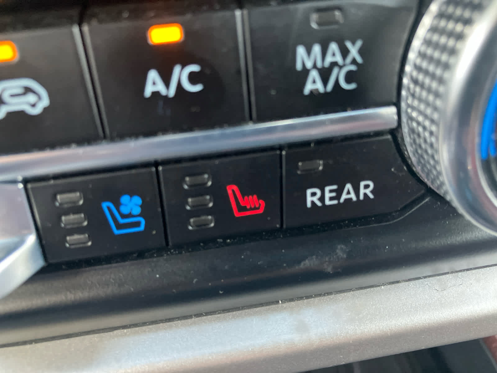 Used 2024 Ford Expedition Max Limited image 31