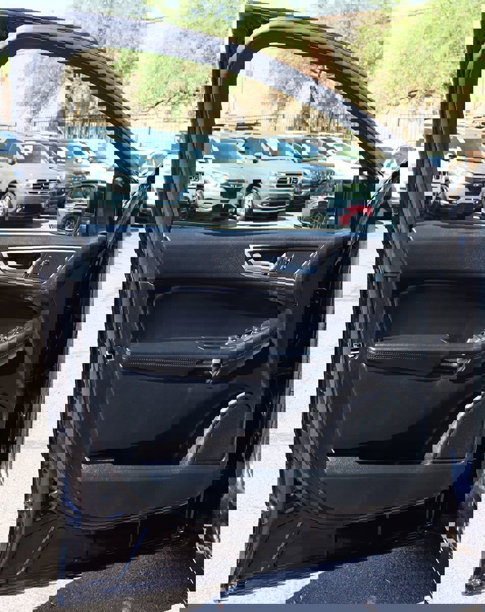 Used 2024 Ford Edge SEL image 37