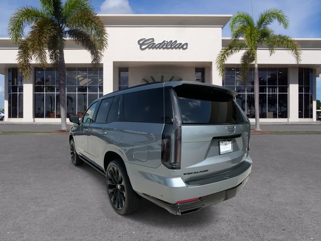 Certified 2026 Cadillac Escalade Platinum Sport AWD/4WD image 11