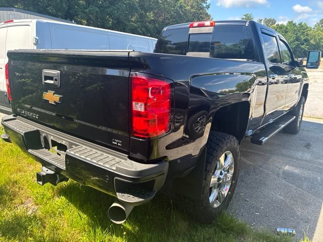 Used 2019 Chevrolet Silverado 2500 LTZ w/ Duramax Plus Package AWD/4WD image 7