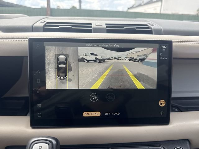 Used 2022 Land Rover Defender 110 X-Dynamic HSE image 17