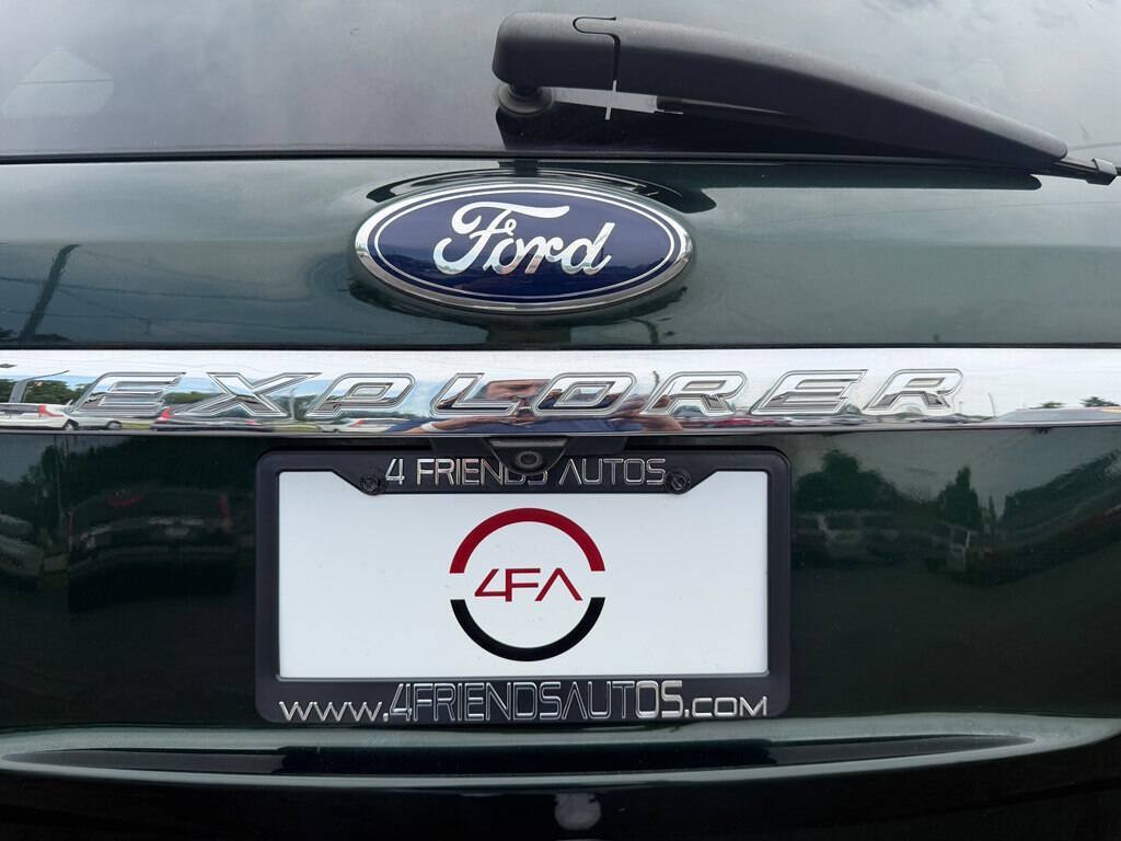 Used 2013 Ford Explorer XLT AWD/4WD image 27