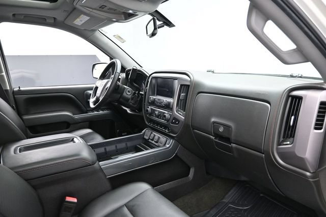Used 2015 GMC Sierra 1500 SLT w/ All-Terrain Package AWD/4WD image 29