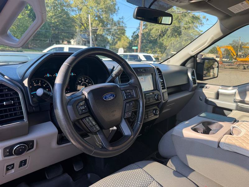 Used 2018 Ford F150 XLT w/ Equipment Group 302A Luxury AWD/4WD image 14
