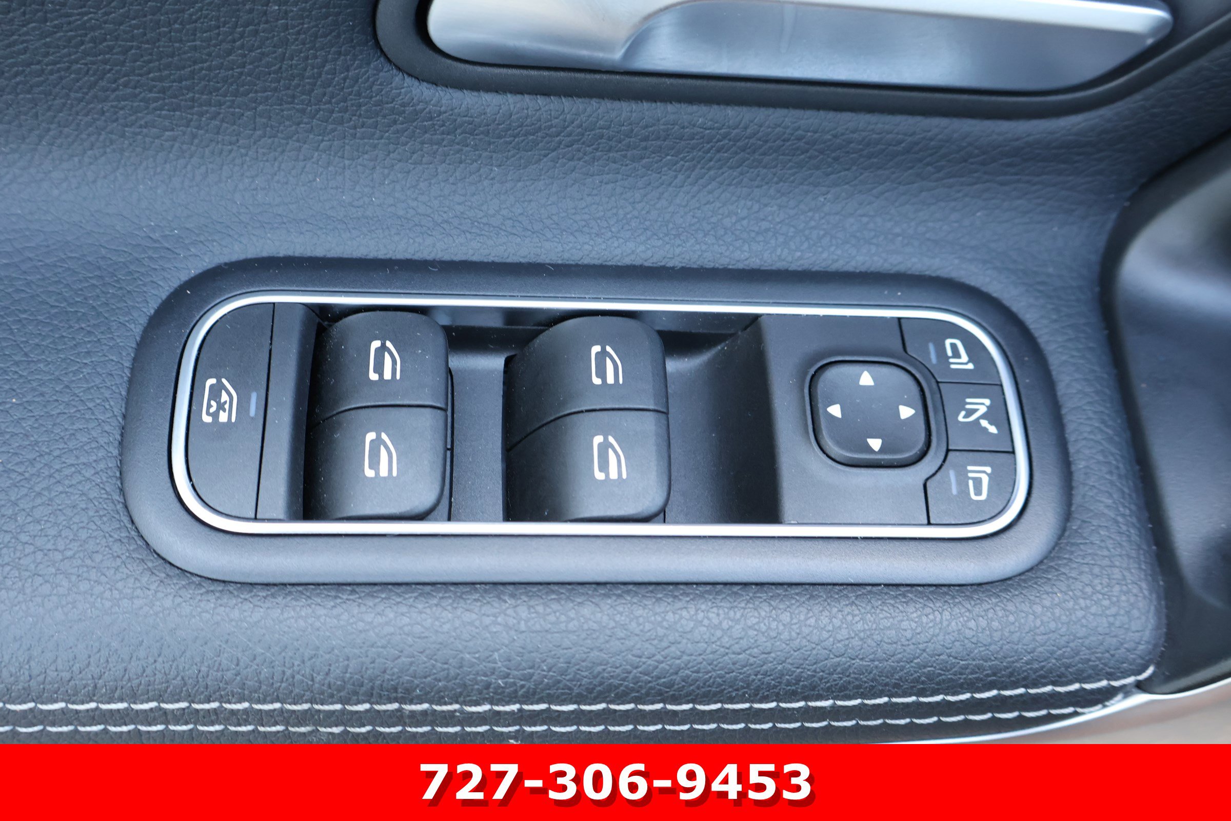 Certified 2025 Mercedes-Benz CLA 250 4MATIC image 17