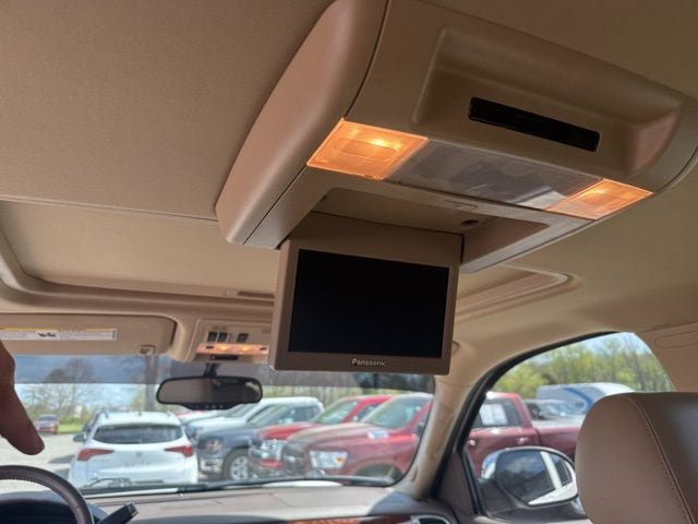 Used 2010 Chevrolet Tahoe LTZ image 27