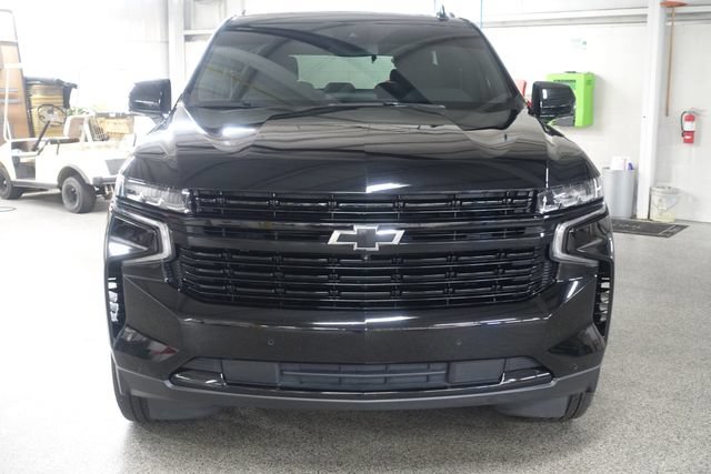 Used 2023 Chevrolet Tahoe RST w/ Luxury Package AWD/4WD image 2