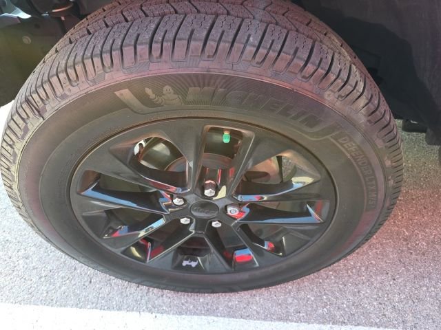 Used 2021 Jeep Wrangler Unlimited Sahara image 9