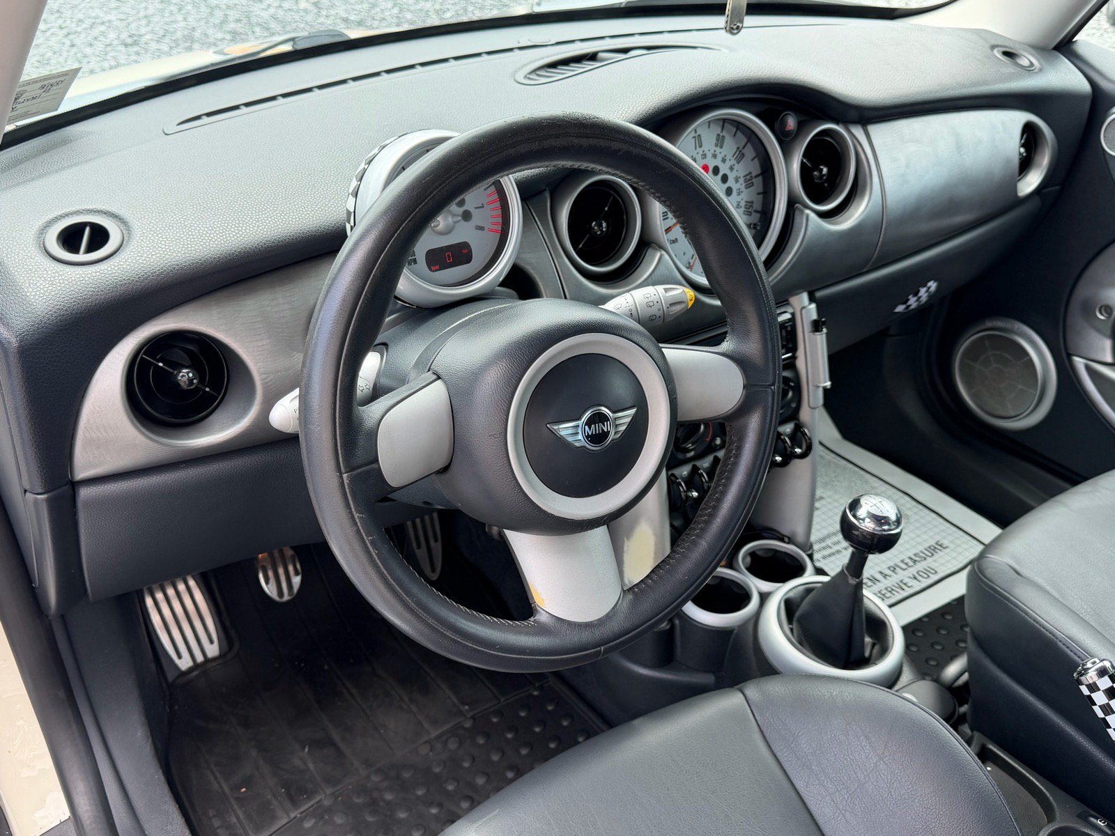 Used 2006 MINI Cooper S FWD image 12