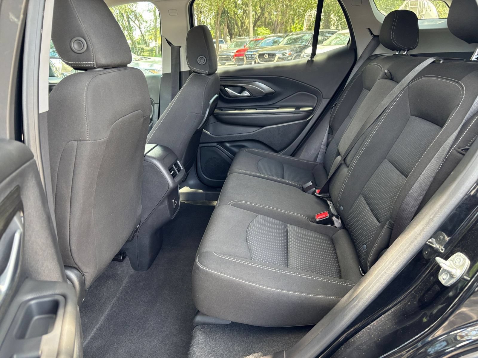 Used 2024 GMC Terrain SLE FWD image 38