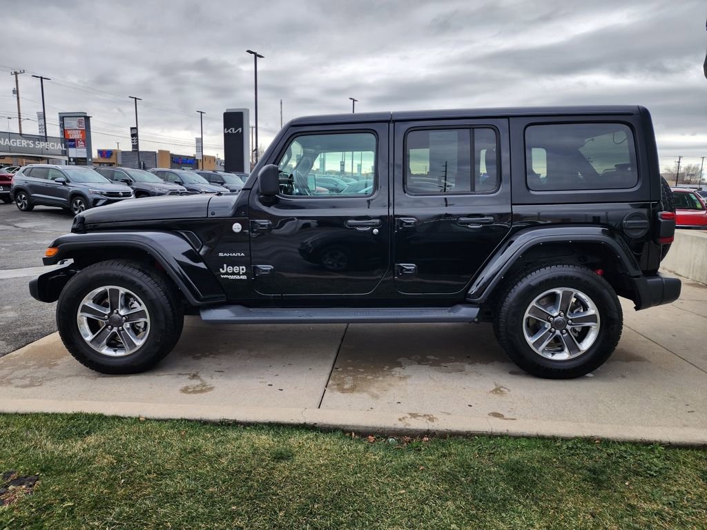 Used 2022 Jeep Wrangler Unlimited Sahara w/ LED Lighting Group image 8