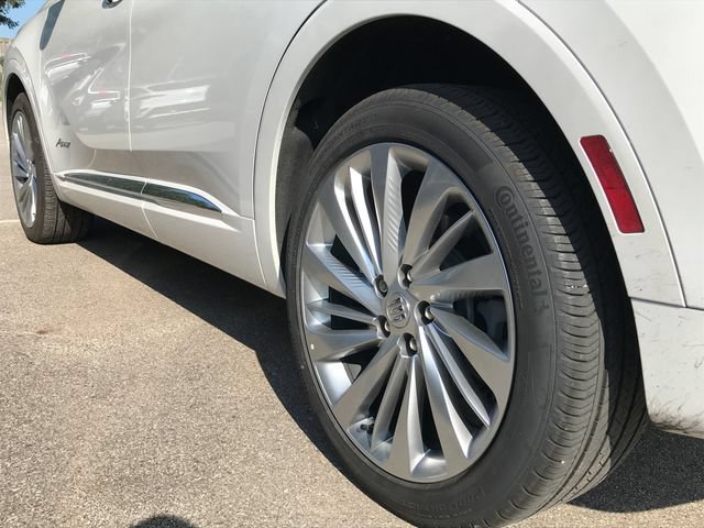 Certified 2025 Buick Envision Avenir AWD/4WD image 9