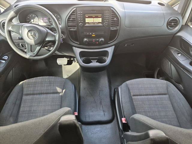 Used 2016 Mercedes-Benz Metris image 16