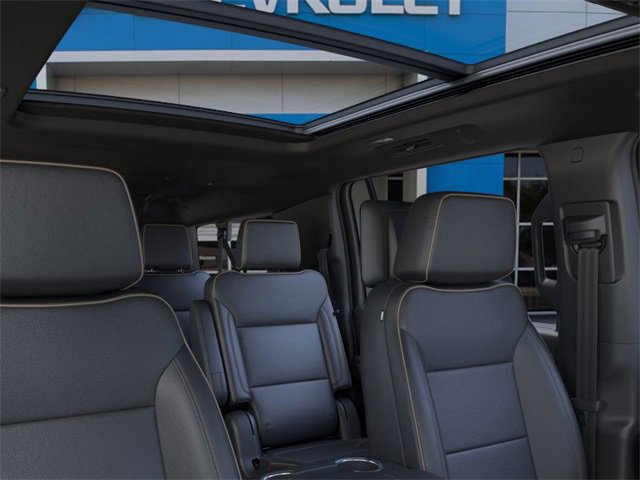 New 2026 Chevrolet Suburban Premier image 24