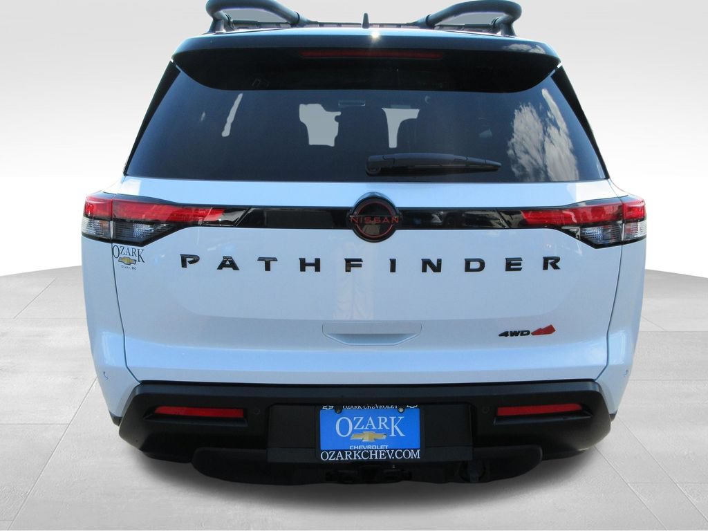 Used 2026 Nissan Pathfinder Rock Creek AWD/4WD image 4