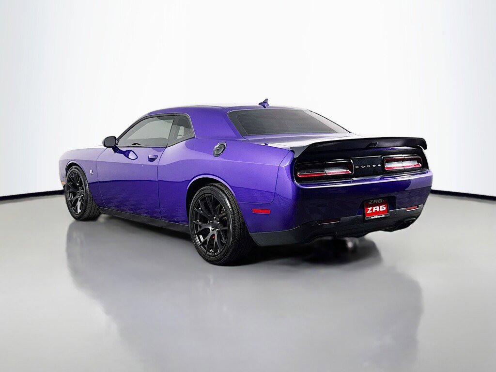 Used 2019 Dodge Challenger R/T Scat Pack w/ Shaker Package image 3