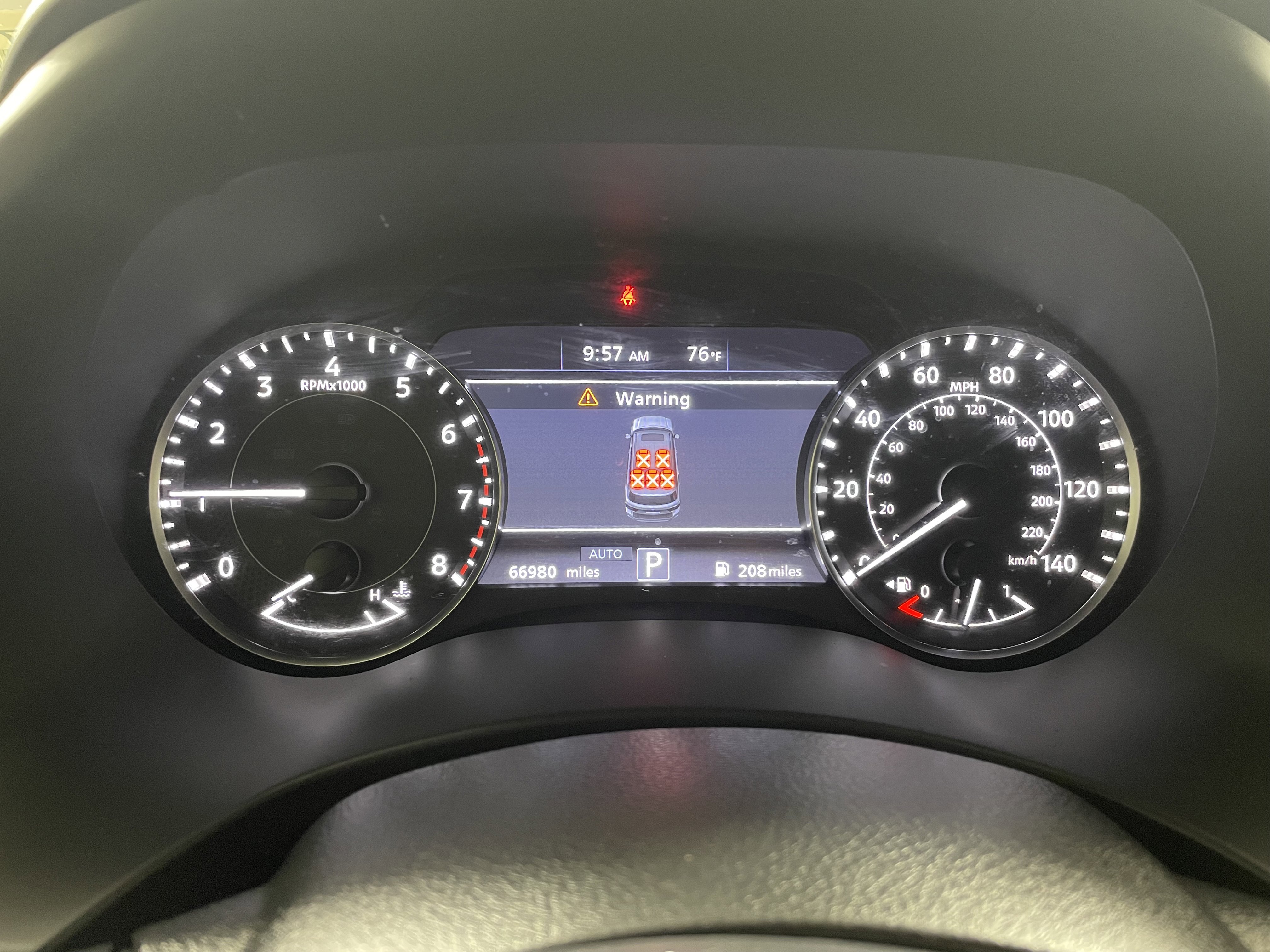 Used 2021 Nissan Armada SL w/ Captain's Chairs Package image 16