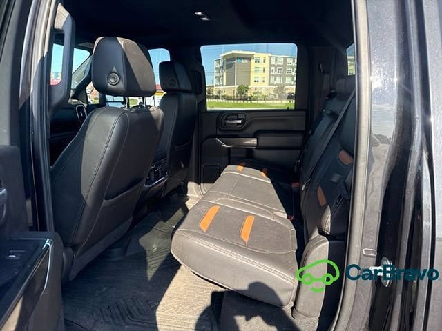 Used 2020 GMC Sierra 2500 AT4 w/ AT4 Premium Package AWD/4WD image 9