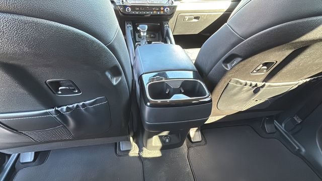 Used 2022 Kia Telluride EX w/ EX Premium Package image 35