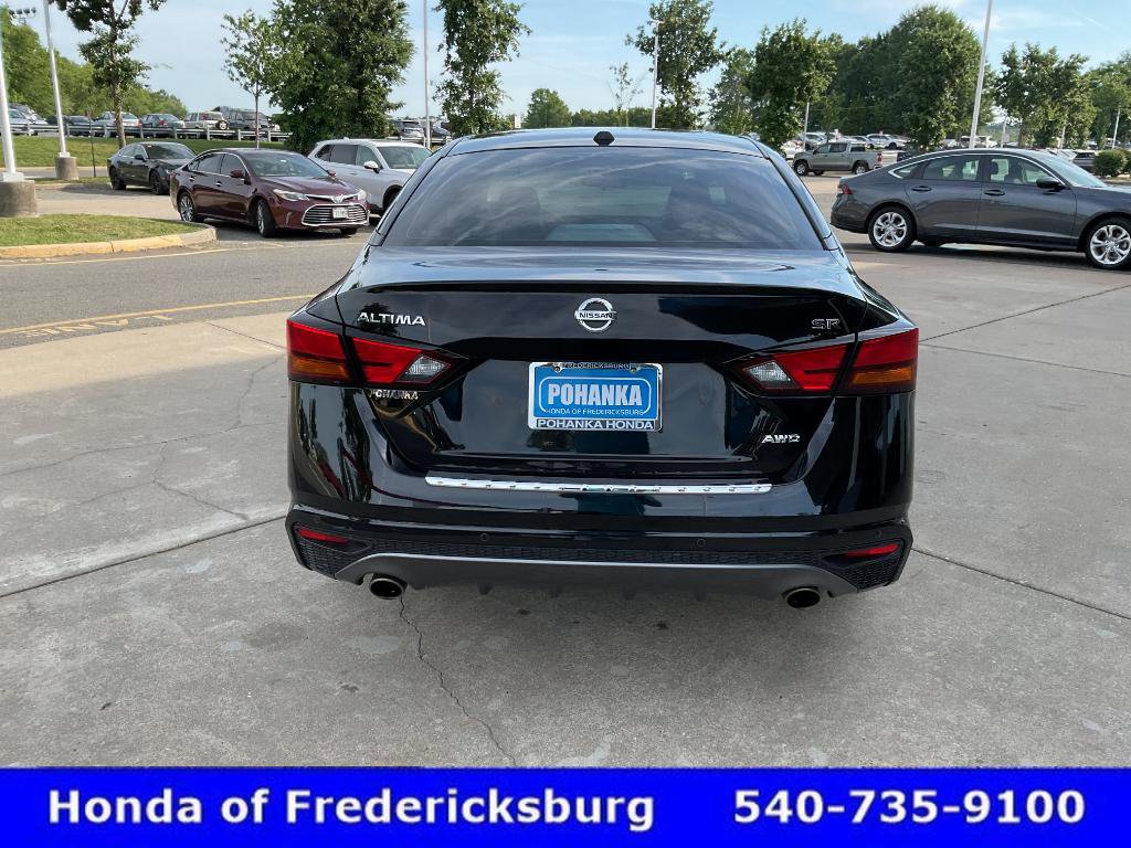 Used 2021 Nissan Altima 2.5 SR w/ SR Premium Package AWD/4WD image 4