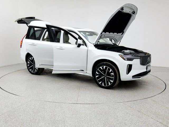 New 2026 Volvo XC90 T8 Ultra w/ Protection Package Premier image 10