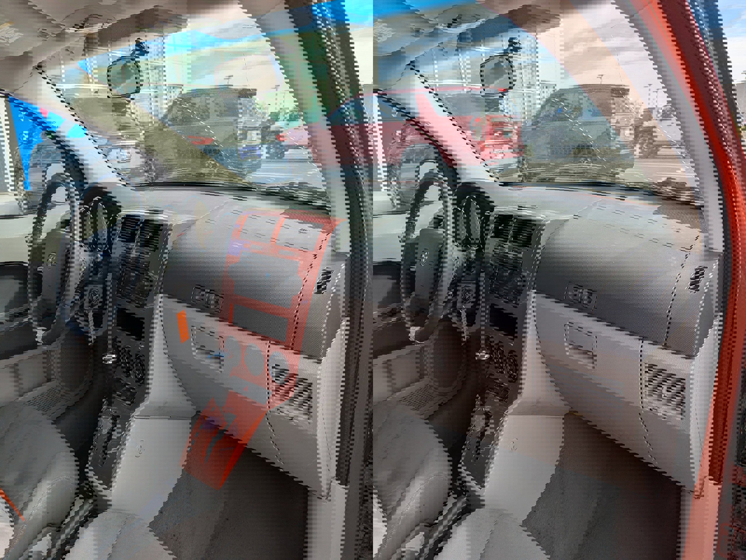 Used 2007 Dodge Caliber SXT image 31