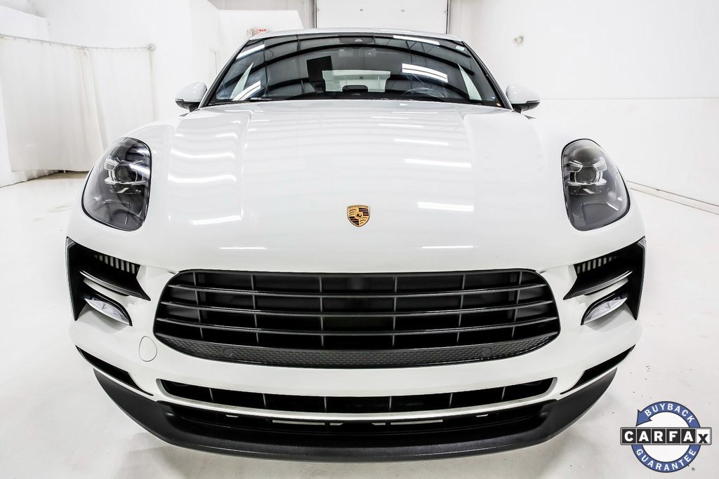Used 2021 Porsche Macan S w/ Premium Package image 8