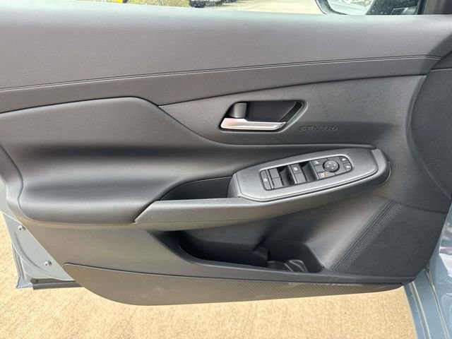 New 2026 Nissan Sentra SV w/ SV Convenience Package FWD image 22