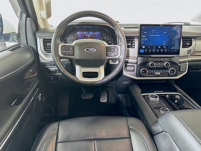 Used 2022 Ford Expedition Max XLT AWD/4WD image 24