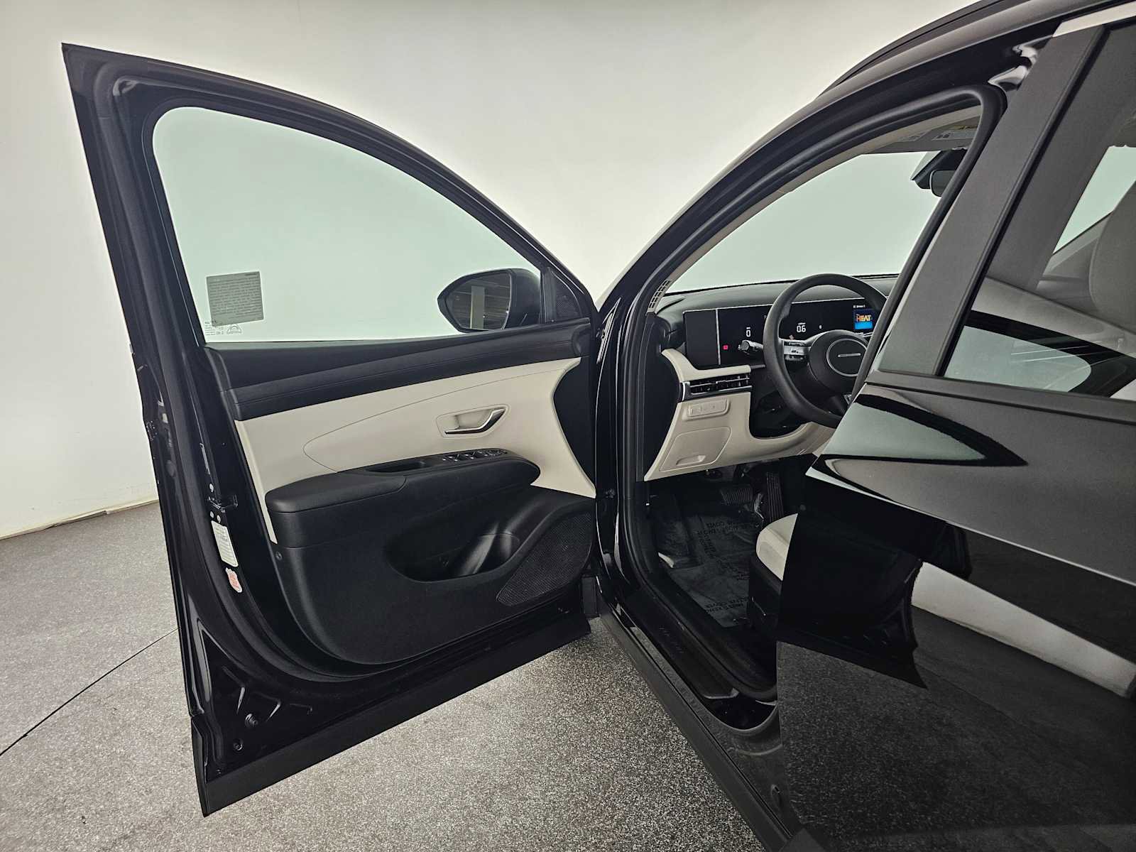 Used 2025 Hyundai Tucson SEL image 19