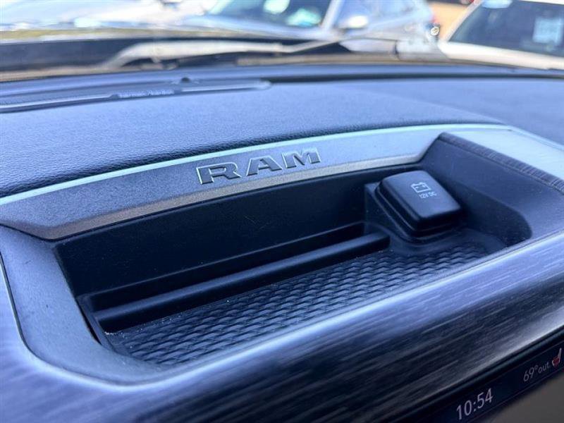 Used 2021 RAM 3500 Laramie image 47