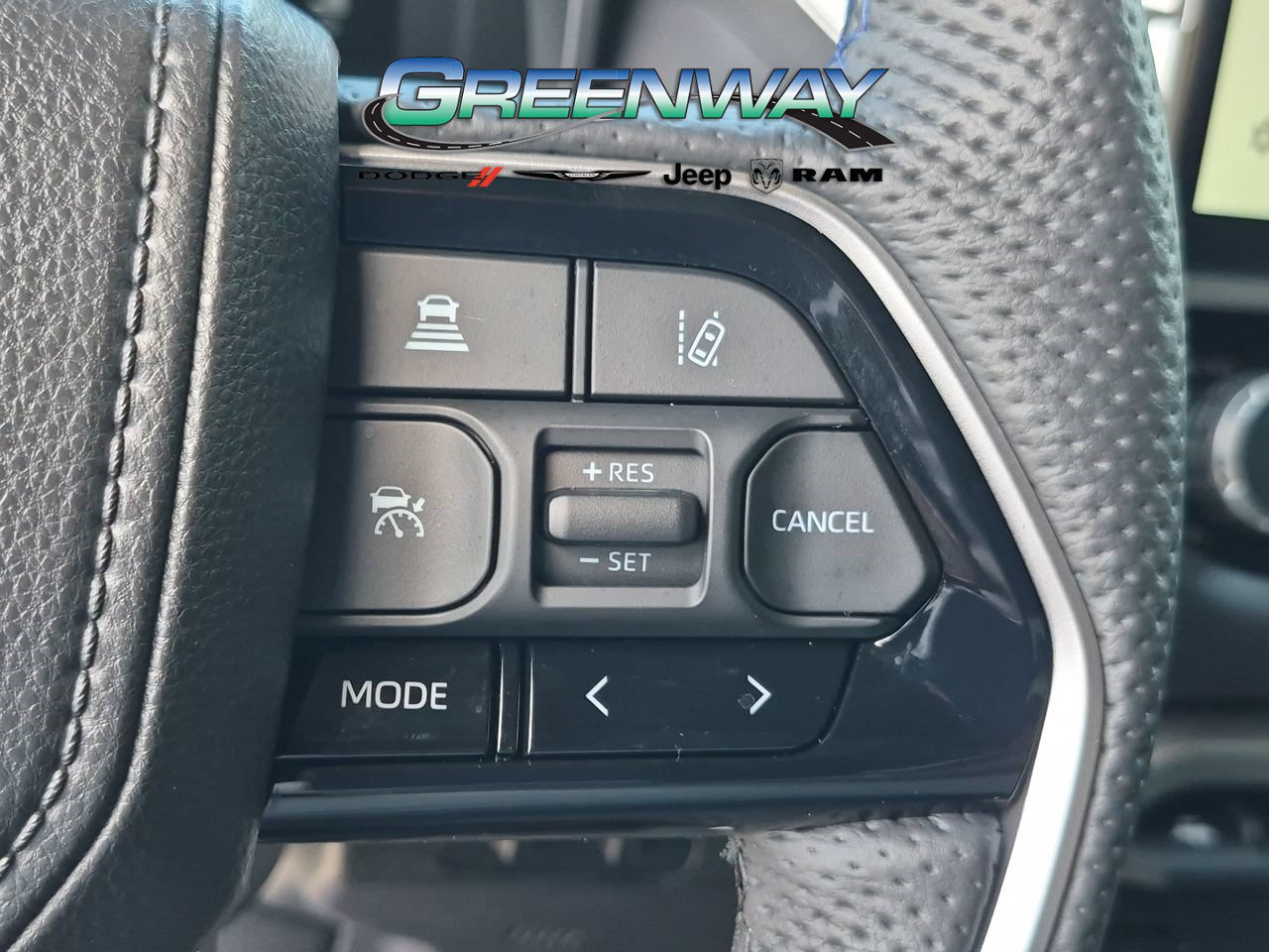 Used 2025 Toyota Tundra Platinum AWD/4WD image 23