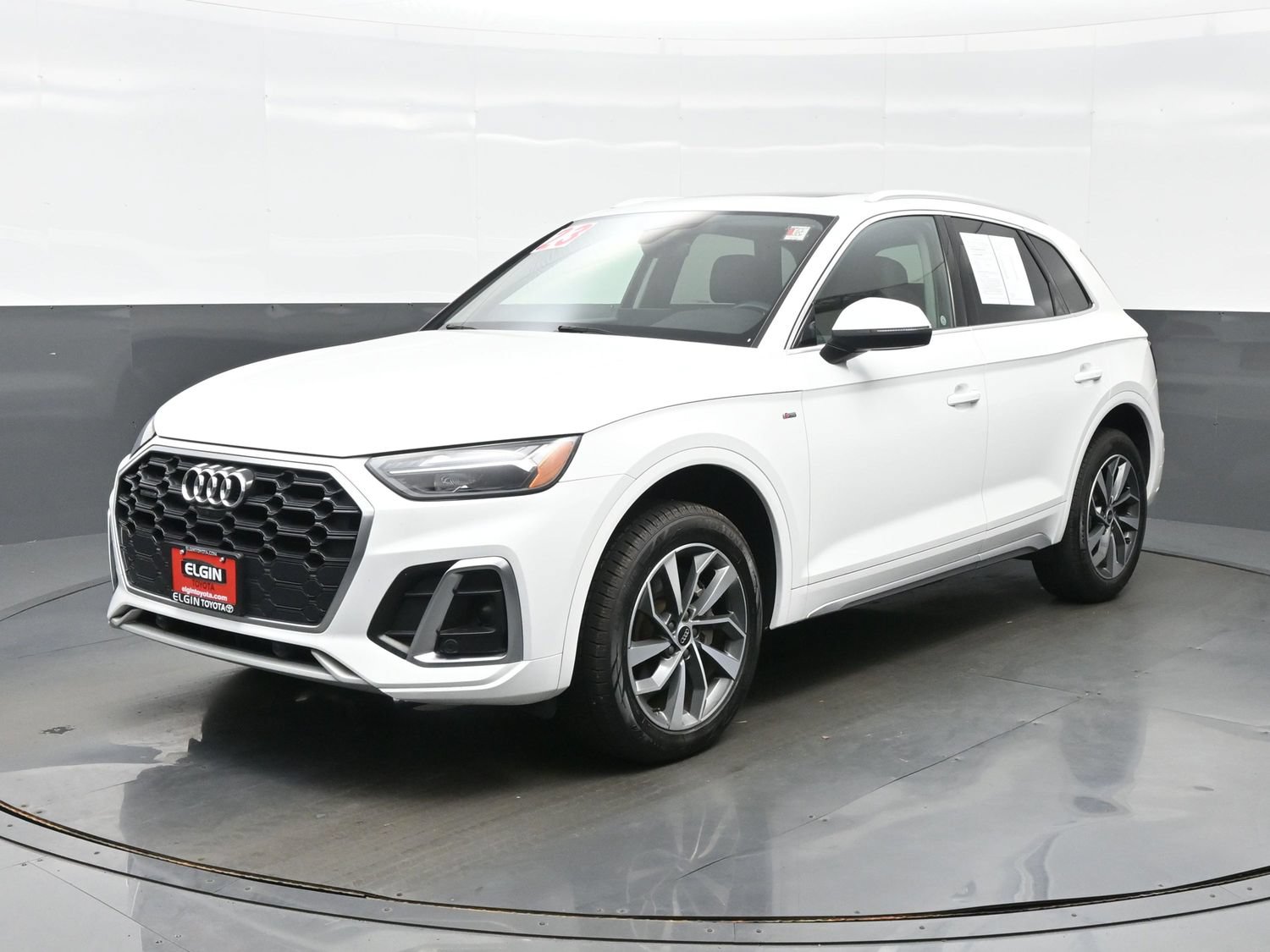 Used 2023 Audi Q5 2.0T Premium Plus AWD/4WD image 2
