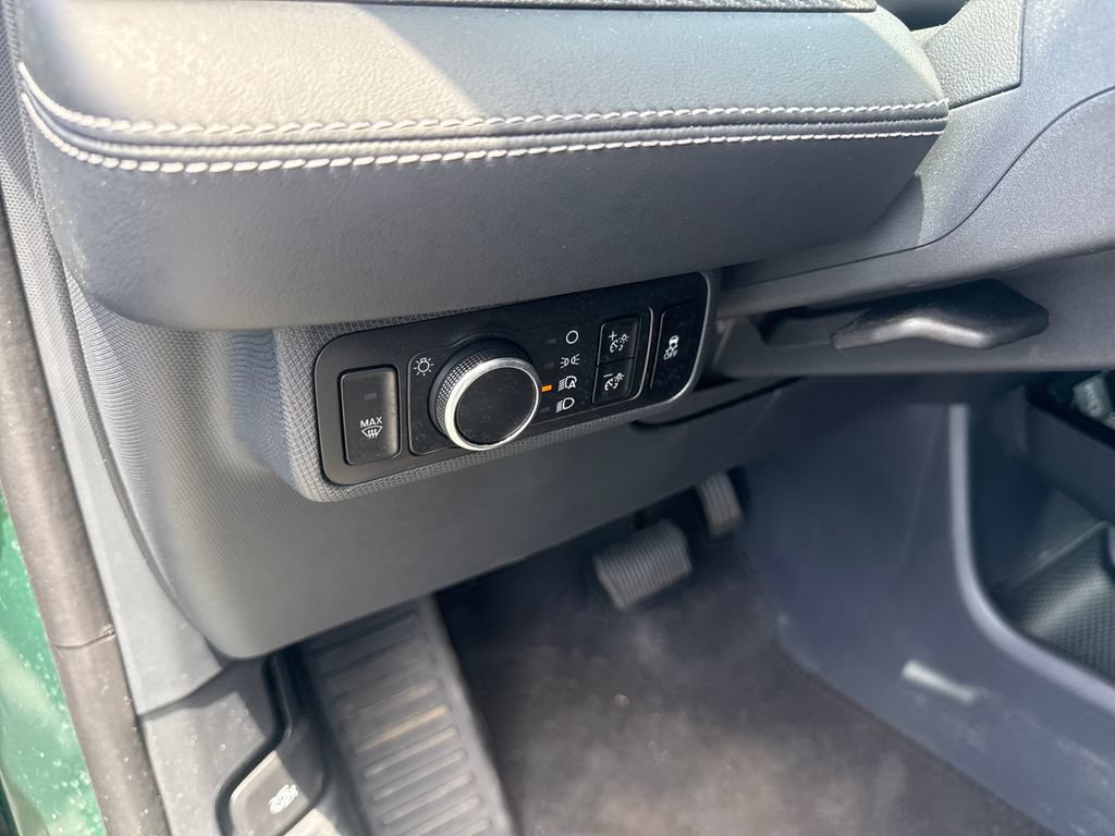 Used 2025 Ford Mustang Mach-E Select w/ Comfort Package Lite AWD/4WD image 23