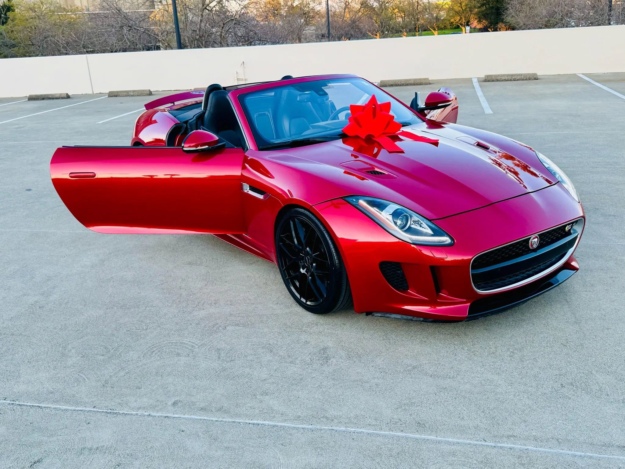 Used 2017 Jaguar F-TYPE S image 47