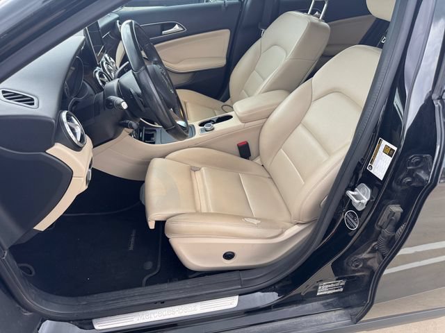 Used 2016 Mercedes-Benz GLA 250 image 8