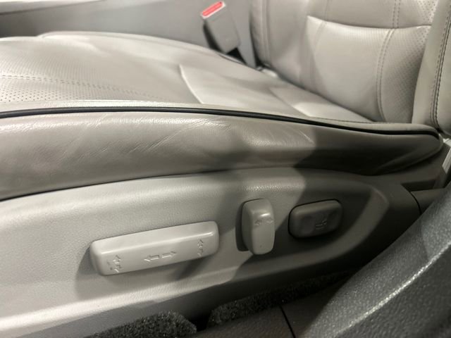 Used 2018 Acura TLX V6 SH-AWD w/ Technology Pkg image 11