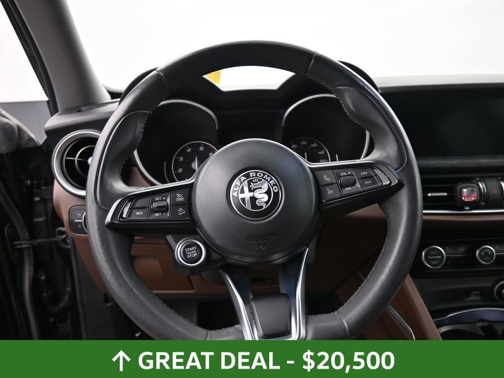 Used 2020 Alfa Romeo Stelvio Sport w/ Cold Weather Package image 20