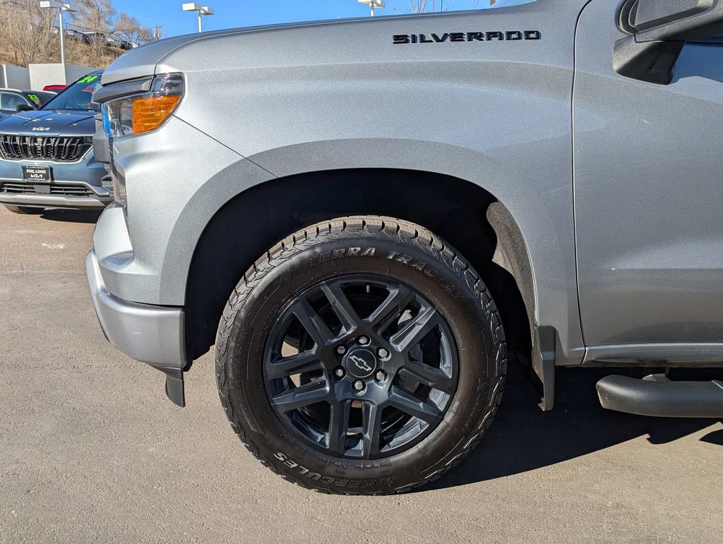 Used 2023 Chevrolet Silverado 1500 Custom w/ LPO, Dark Essentials Package image 9