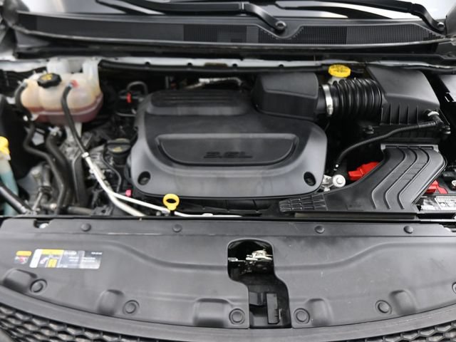 Used 2023 Chrysler Voyager LX FWD image 27