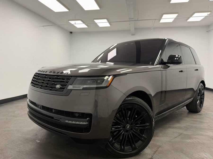 Used 2023 Land Rover Range Rover SE AWD/4WD image 4