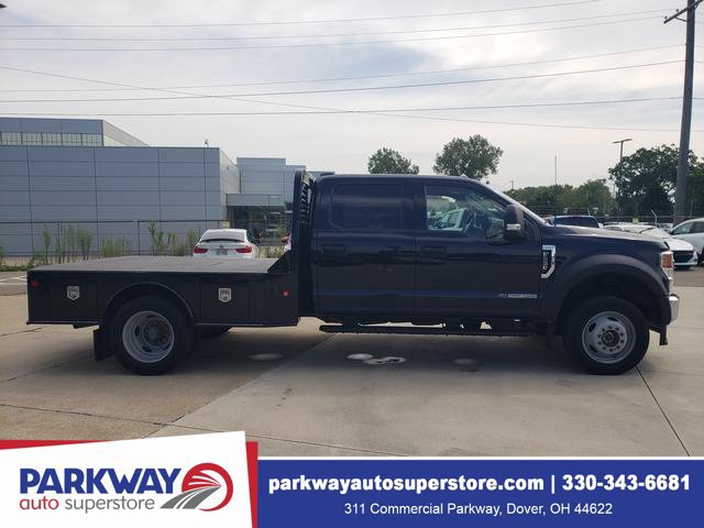 Used 2022 Ford F550 4x4 Crew Cab Super Duty w/ XLT Value Package image 3