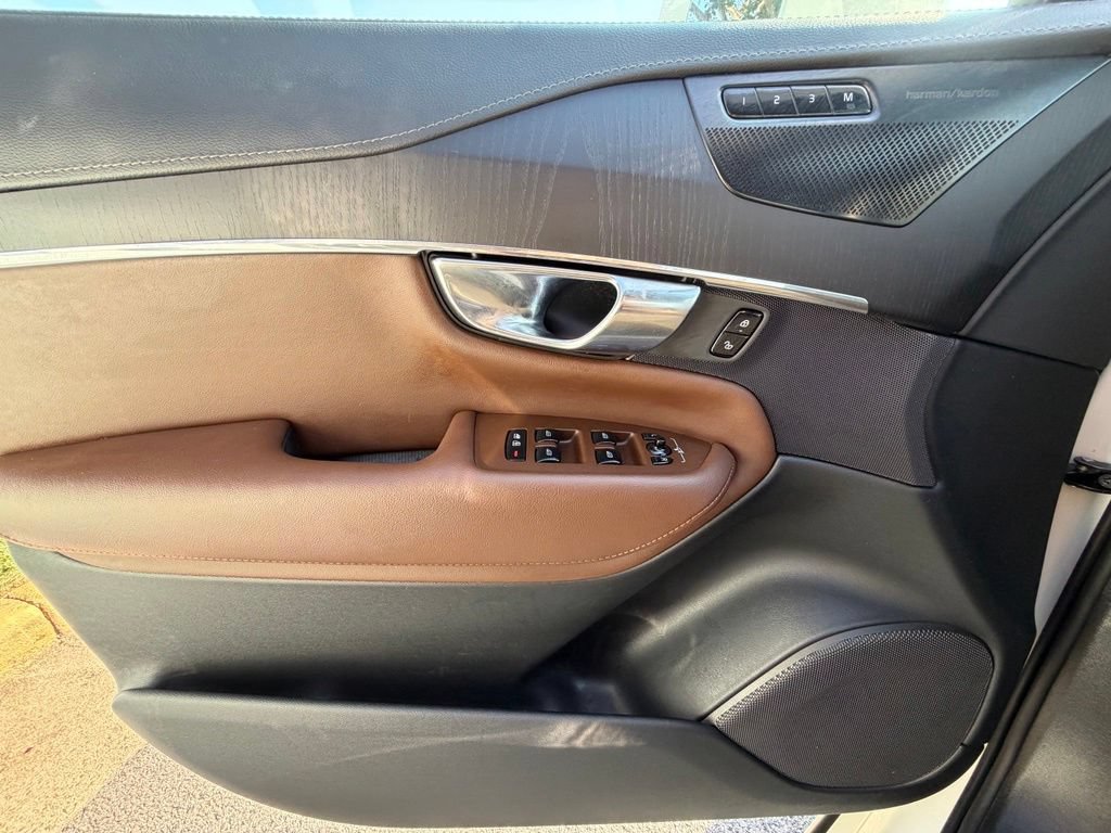 Used 2022 Volvo XC90 T6 Inscription w/ Advanced Package AWD/4WD image 28