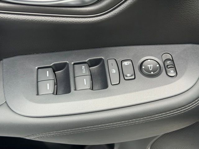 Certified 2023 Honda HR-V LX image 21