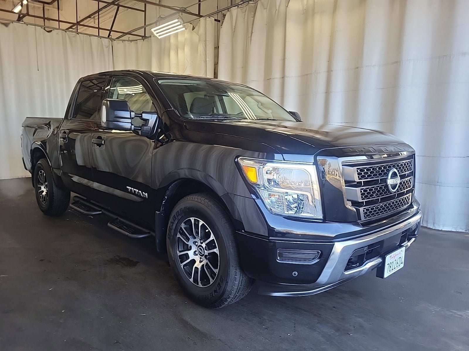 Used 2024 Nissan Titan SV w/ SV Convenience Package video 2