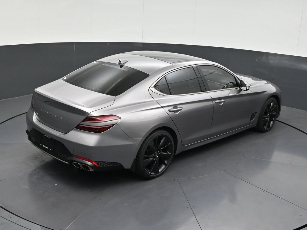 Used 2023 Genesis G70 2.0T w/ Sport Prestige Package RWD image 19