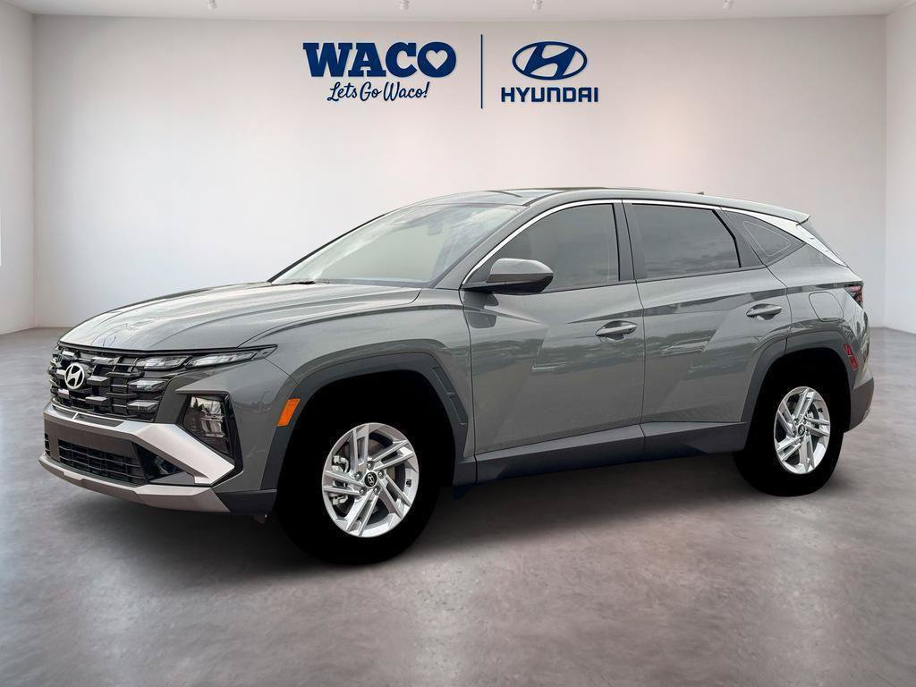New 2026 Hyundai Tucson SE w/ Tow & Go Package FWD image 2