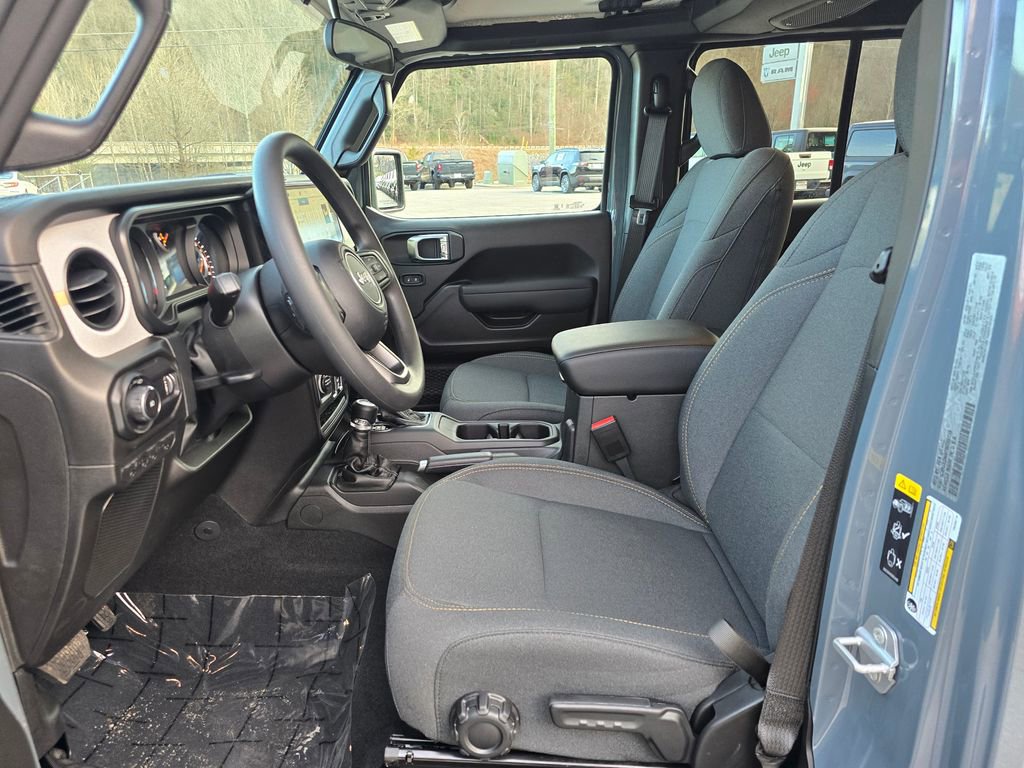 New 2026 Jeep Wrangler Unlimited Sport AWD/4WD image 4