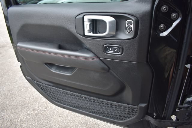 Used 2021 Jeep Gladiator Rubicon w/ Cold Weather Group AWD/4WD image 31