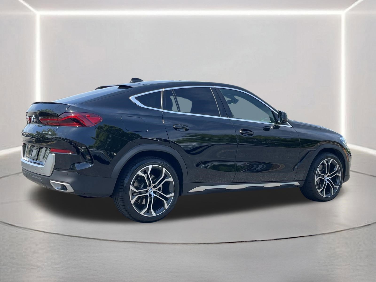 Used 2023 BMW X6 xDrive40i w/ Premium Package AWD/4WD image 27